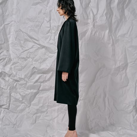 DK28-08-C06／Wool Twill Double Cloth Minimal Design Coat／2COLORS