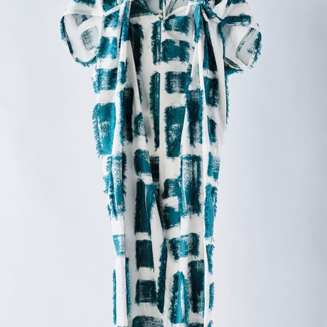 DK29-05-D03／Fringe Cut Jacquard Draped Dress／2COLORS