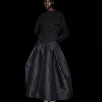 DK30-09-S03／Memory Border Matelassé Tucked Long Skirt／1COLOR