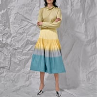 DK28-04-S02／Gradient Jacquard Flared Skirt／2COLORS