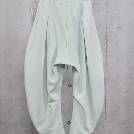 DK30-CS03-P01／Technorama Double-Knit Curved Silhouette Pants／2COLORS