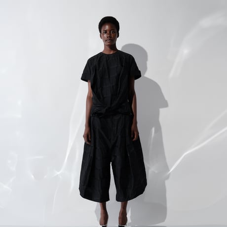 DK29-03-T06／Ny Shadow Border Twisted Top／2COLORS