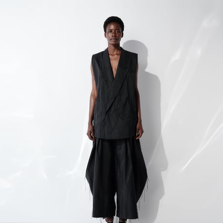 DK29-08-V02／Whisper Flow Cut Jacquard Sleeveless Jacket／2COLORS
