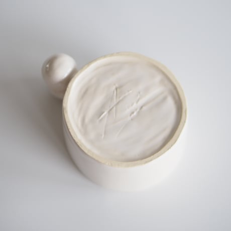 PERLE MUG 2 / AYA COURVOISIER