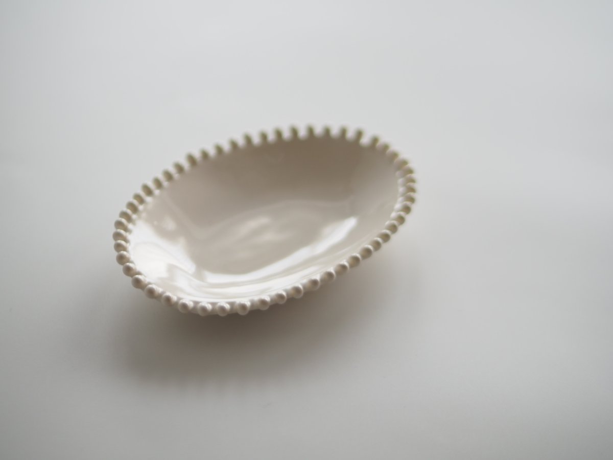 小物 AYA PERLE OVALE xs / AYA COURVOISIER | cafe design