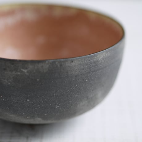 黒土茶碗  / 大森 健司