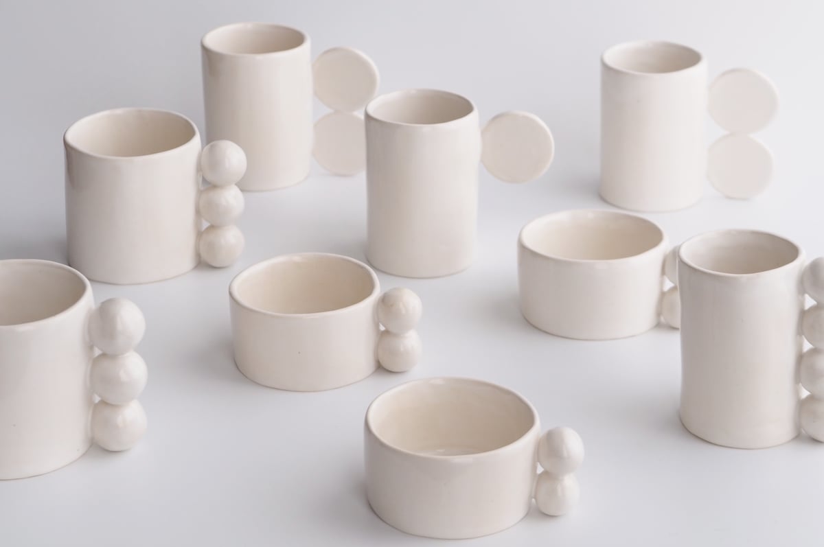 Aya Courvoisier / クヴァジエ 彩 | cafe design shop