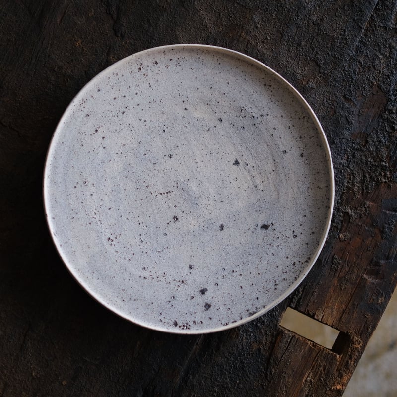 白砂 フチタチ皿 / 若狹 祐介 | cafe design shop ninaite