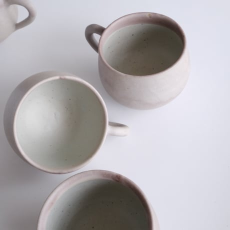 灰桜 コーヒーカップ丸 / 蓮尾 寧子