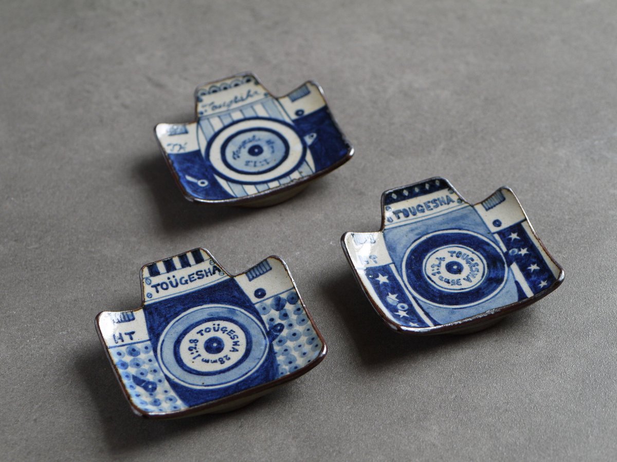 染付 カメラ豆皿 B 水玉 / ヒヅミ峠舎 | cafe design shop ninaite