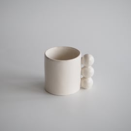 Aya Courvoisier / クヴァジエ 彩 | cafe design shop