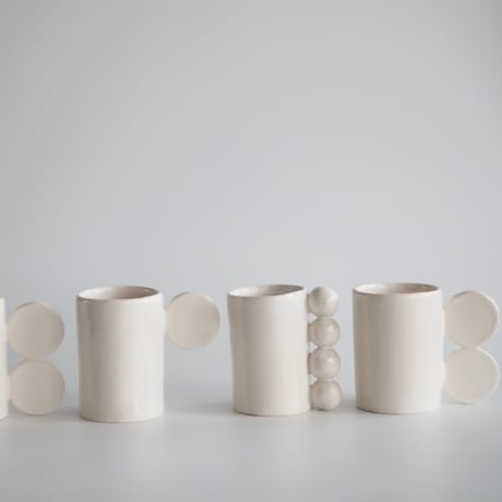 FLAT MUG 2 / AYA COURVOISIER