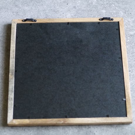 FRAME MIRROR 13"