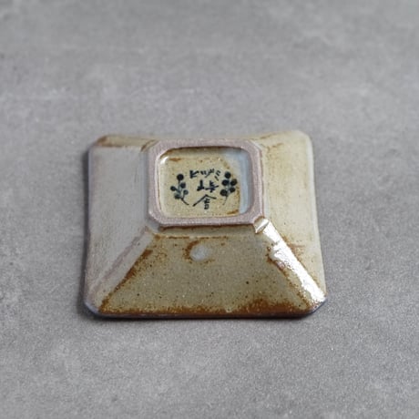 染付 四角豆皿 羊  / ヒヅミ峠舎