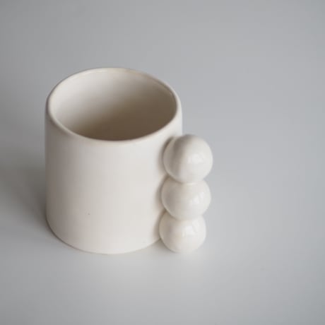 PERLE MUG 3 / AYA COURVOISIER