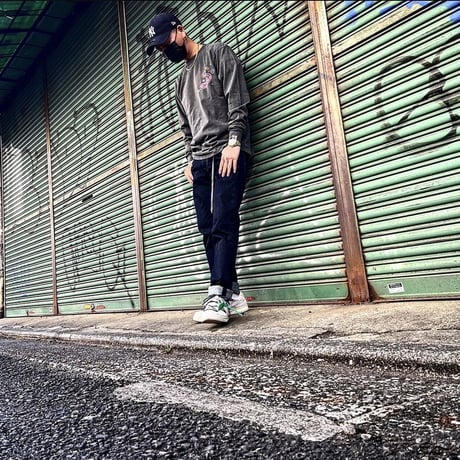 Selection of life. Paisley S LOGO Tee PEPPER