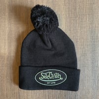 Selection of life. OVAL LOGO Bonbon Beanie BLACK×MINTGREEN