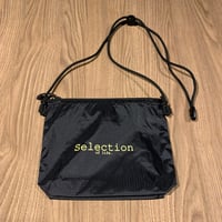 Selection of life. 5th Anniversary Shoulder Pouch BLACK