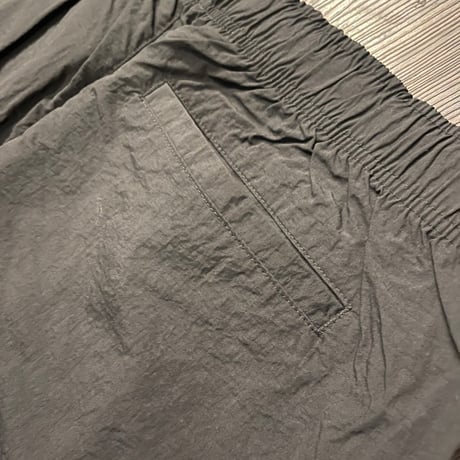 Selection of life. RUN THE BIZ LOGO Nylon Pants