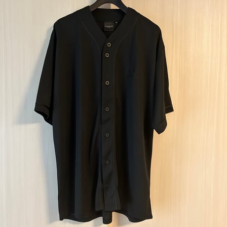 Selection of life. backward LOGO Game Shirt BLACK×BLACK