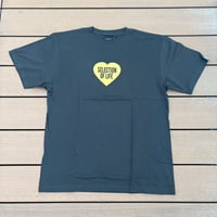 Selection of life. Heart LOGO TEE FADE BLACK