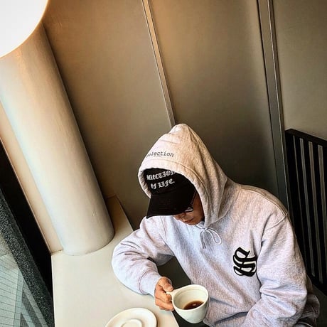 Selection of life. Old English Brand LOGO Cap BLACK×ORANGE