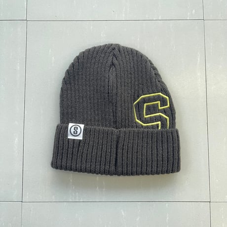 Selection of life. SE LOGO Knit Cap CHOCOLATE