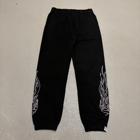 Selection of life. FIRE PATTERN Pants BLACK×PINK