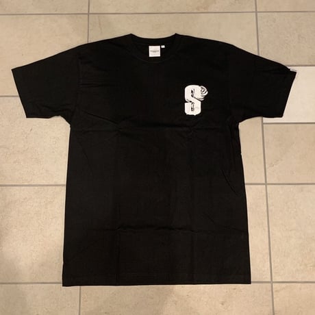 Selection of life. S LOGO ROSE Tee Black