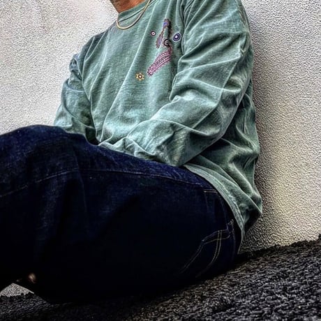 Selection of life. Paisley S LOGO Tee LIGHT GREEN