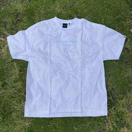 Selection of life.Turqoise Blue Tagline Tee WHITE