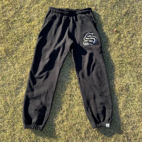 Selection of life. OLD ENGLISH S LOGO Pants BLACK