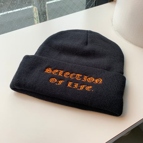 Selection of life. Old English Brand LOGO Beanie BLACK×ORANGE
