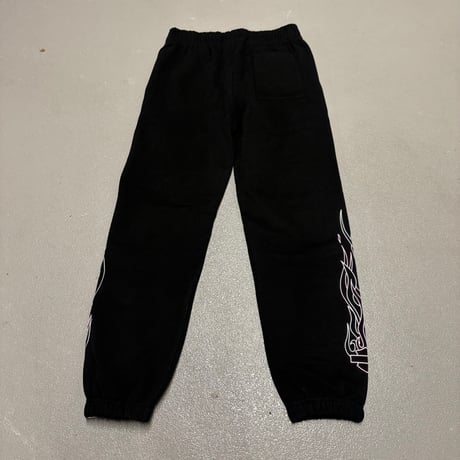 Selection of life. FIRE PATTERN Pants BLACK×PINK