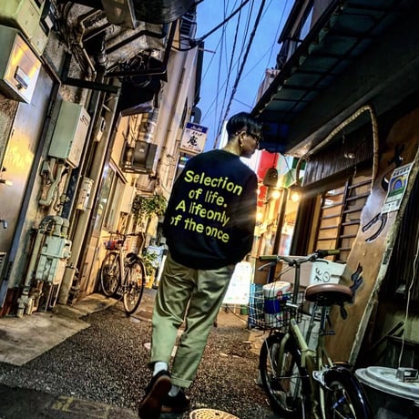 Selection of life. Flexing LOGO Crew Sweat BLACK