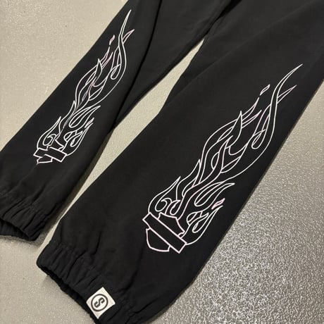 Selection of life. FIRE PATTERN Pants BLACK×PINK