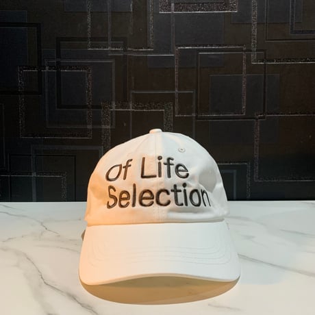 Selection of life. backward LOGO Cap WHITE
