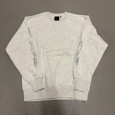 Selection of life. FIRE PATTERN Crew ASH×TURQUOISE