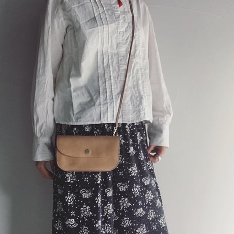 VINTAGE ACCORDION POUCH