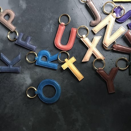 A TO Z KEY HOLDER
