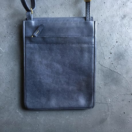 POCKET SHOULDER BAG