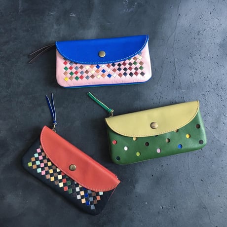 復活  限定品　Random  ROUND WALLET