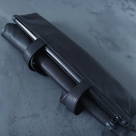 ZIP TOTE WATER PROOF GOAT LEATHER