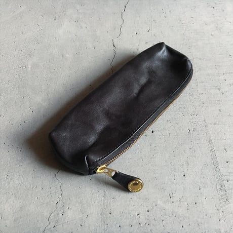 ZIP PEN CASE