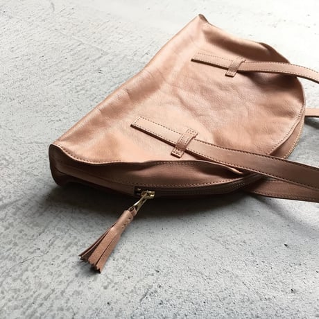 NEW TASSEL BOSTON BAG
