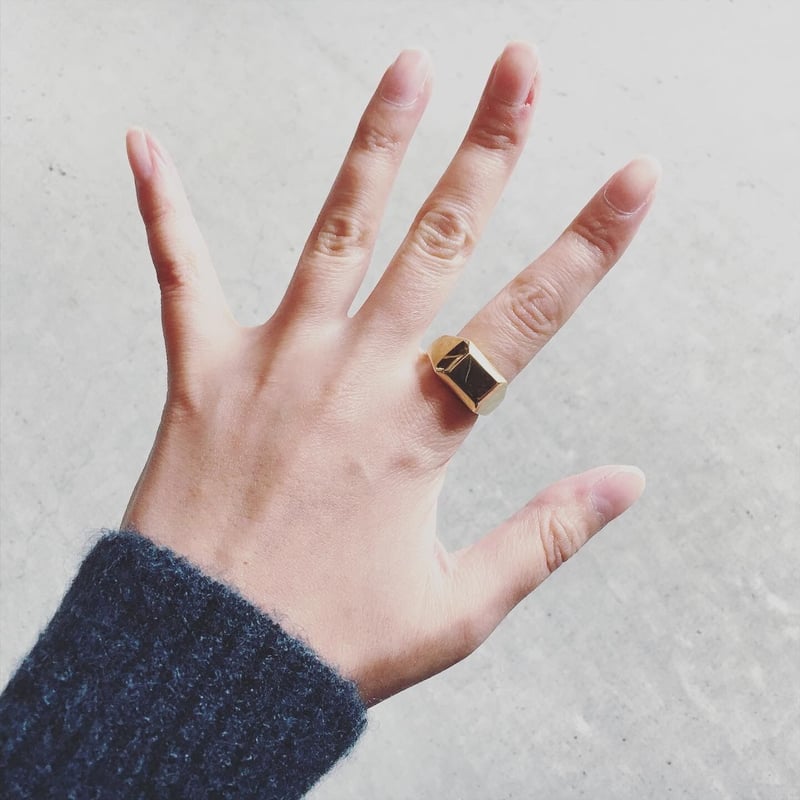 BRASS SIGNET SQUARE RING KING | Damasquina Store