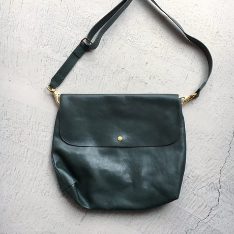 MAIL BAG LARGE GREEN LIMITED