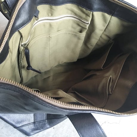 BUCKLE　TOTE