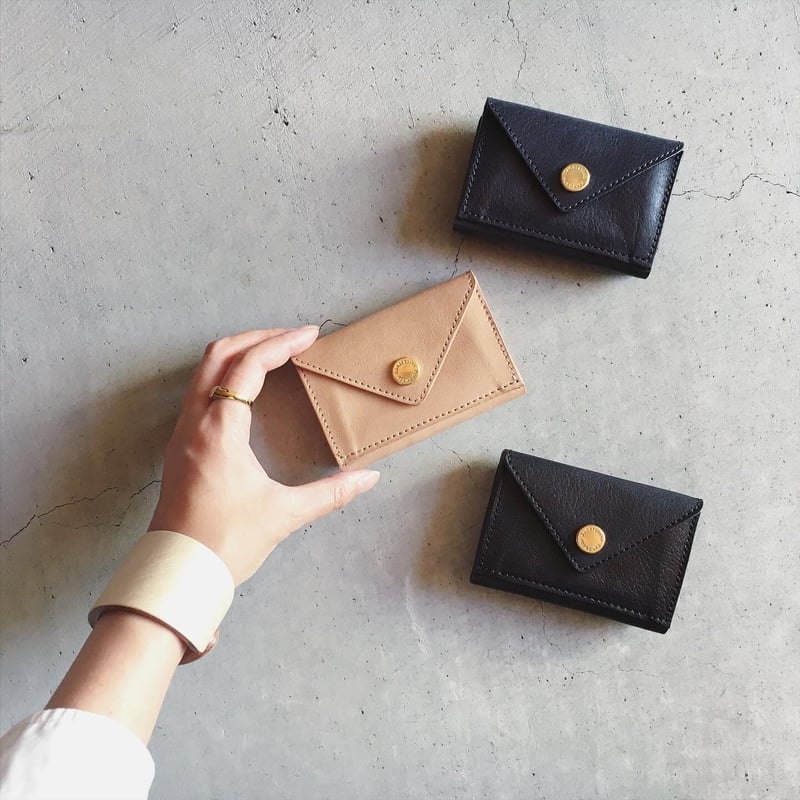 POCKET TRIANGLE WALLET | Damasquina Store