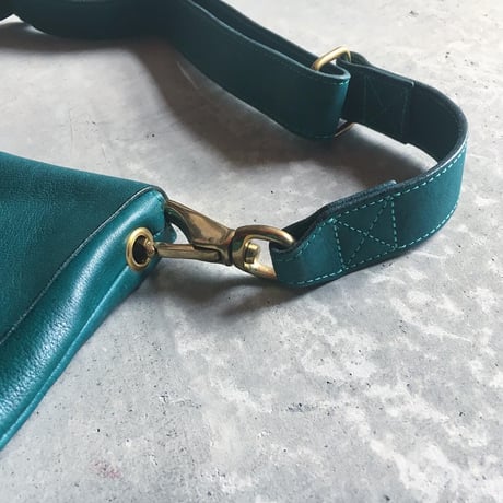 MAIL BAG LARGE TURQUOISE LIMITED